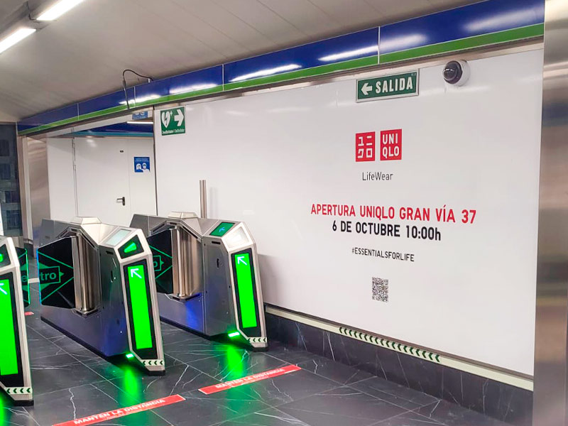 Rotulación con vinilo en Metro de Madrid
