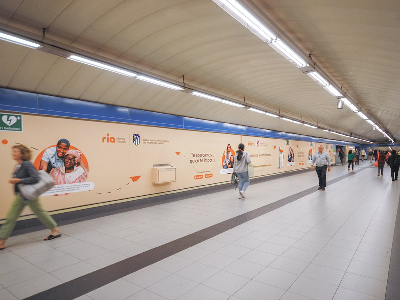 publicidad vinilo metro madrid