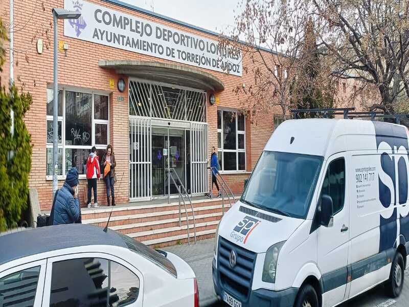 vinilos-publicitarios-exterior-polideportivo