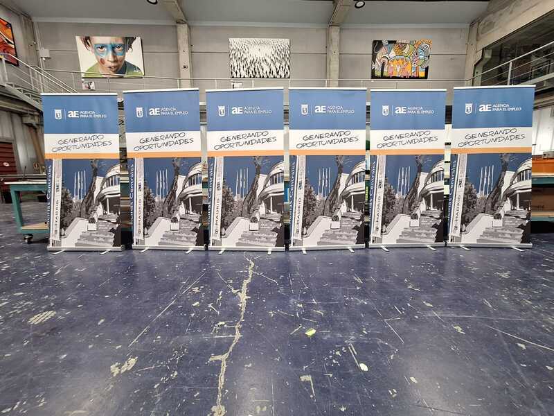 roll-up-diseno-pulpo-el-puesto-es-tuyo-agencia-para-el-empleo-madrid