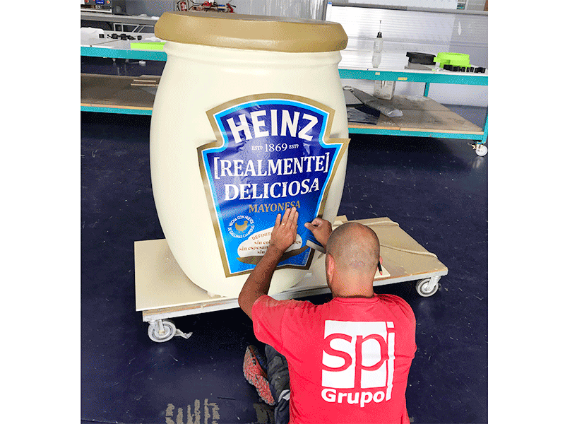 Brisa Residente mezcla Grupo SPI fabrica un bote de mayonesa gigante para acción de Heinz