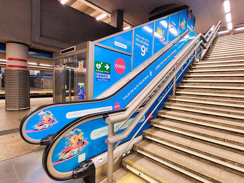 Rotulación publicidad en Metro de Madrid