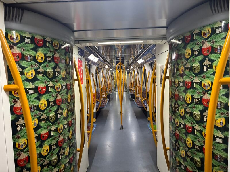 decoracion-interior-vinilos-metro-linea-3.jpg