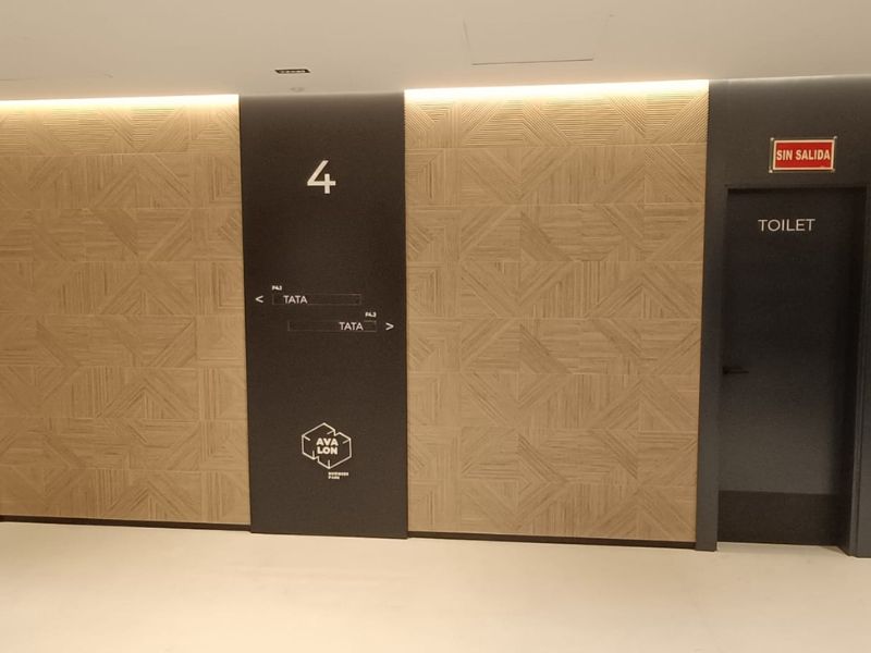 Sñaletica-en-metacrilato