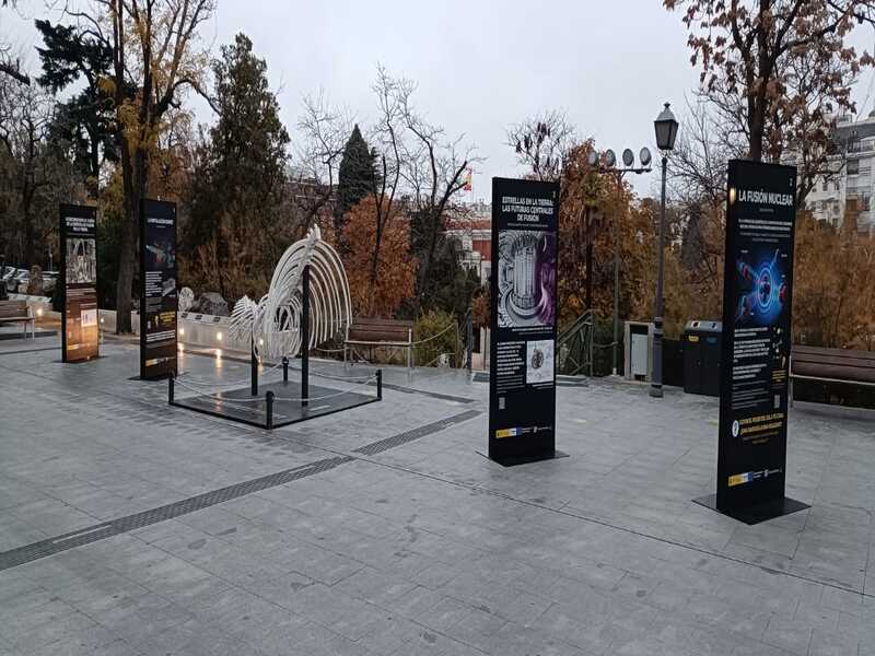 Montaje profesional de paneles expositivos en el Museo Nacional de Ciencias Naturales