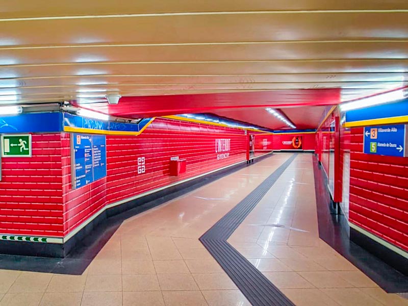 Rotulación de estaciones de Metro de Madrid