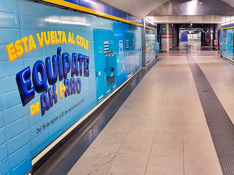 publicidad de Carrefour en Metro de Madrid